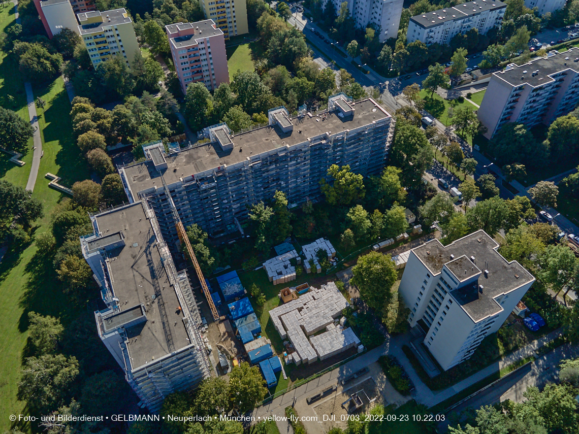 23.09.2022 - Sanierung am Karl-MArx-Ring 11-21 in Neuperlach